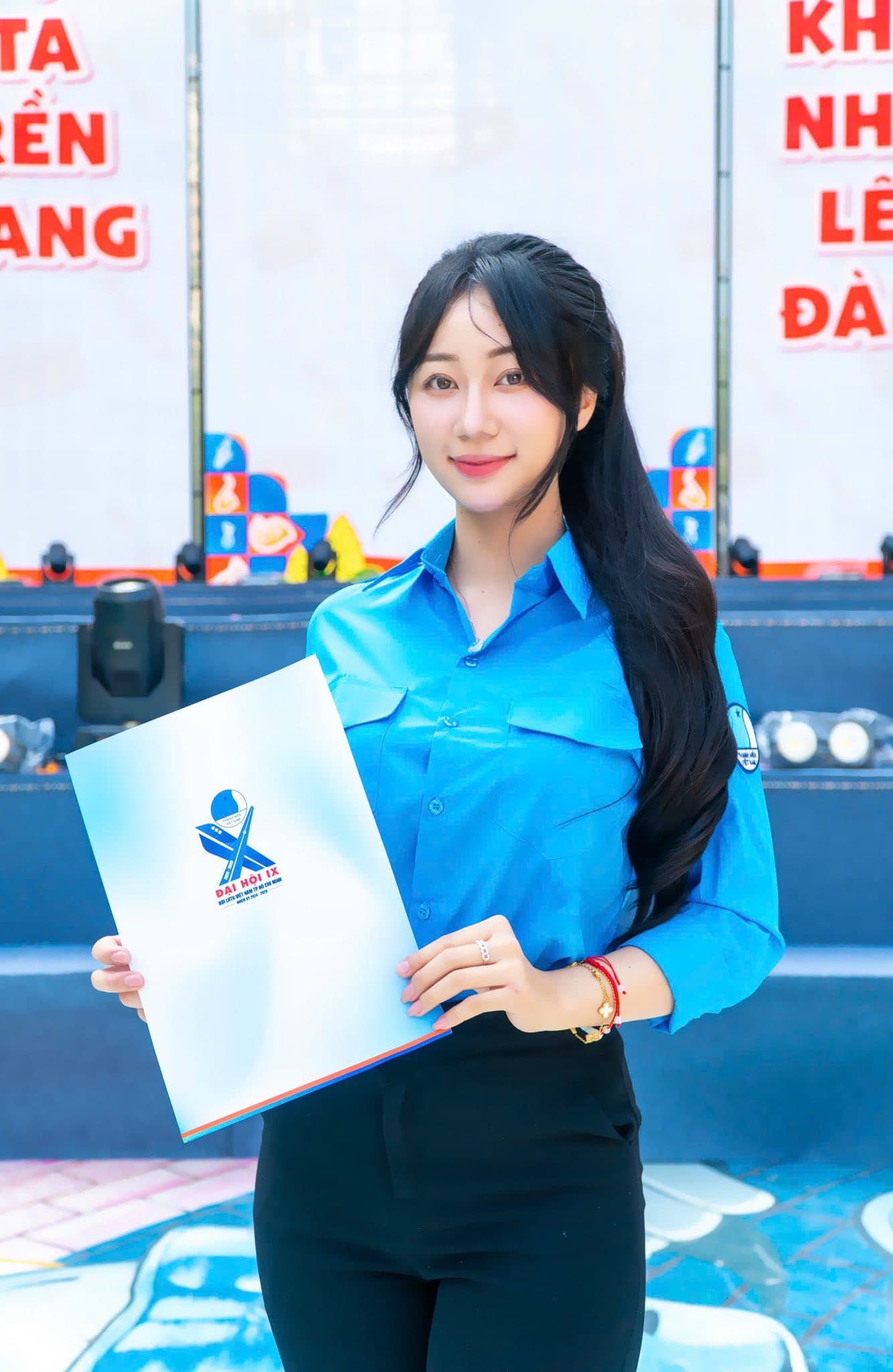 Founder EcoLingua Vietnam - Nguyễn Thị Thảo Nhi (Vivian)